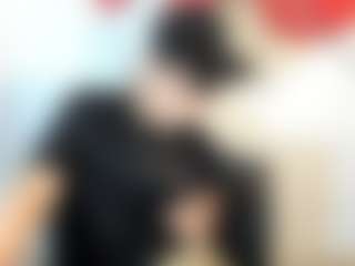 andyloverhuge's Live Sex Cam Show
