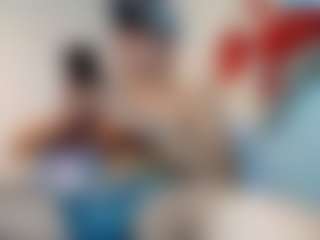 andyloverhuge's Live Sex Cam Show