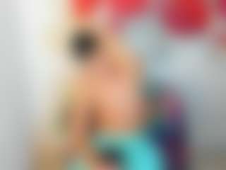 Live cam show with andyloverhuge - Tease on crypto-cams