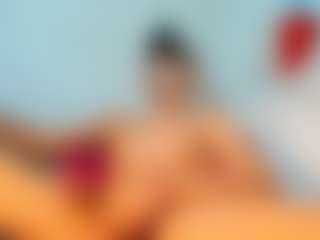 andyloverhuge's Live Sex Cam Show