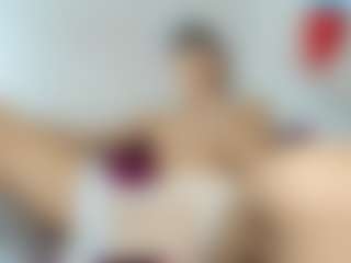 andyloverhuge's Live Sex Cam Show