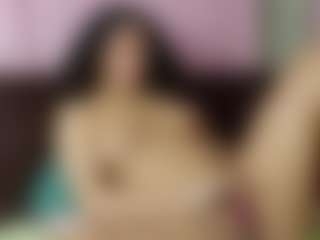 Live cam show with Lulu - Curly Hair on Gym Cam Girls