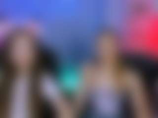 Live cam show with rebecca-smile - College Mature on CamClone