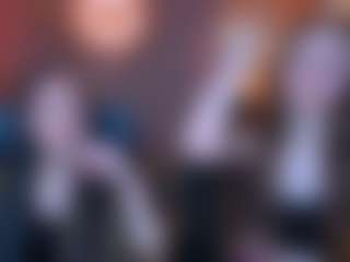 Live cam show with rebecca-smile - Brown Eyes on crypto-cams