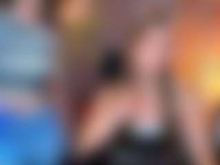 Live cam show with rebecca-smile - Small Tits on Milfs Live