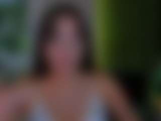 Live cam show with rebecca-smile - Petite on TottyGirls
