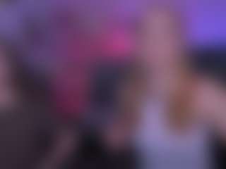 Live cam show with rebecca-smile - White on Mixed Magazine Live