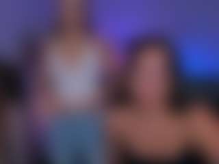 Show en direct avec rebecca-smile - Small Tits sur Camsoda