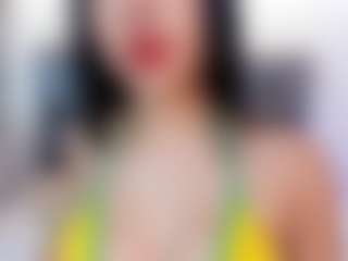 Live cam show with Carolinne-Miller - Nature on Fapmatic.com