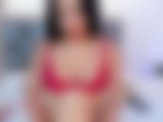 Live cam show with Carolinne-Miller - Body Massage on AdultVida.com