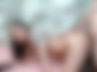 Live cam show with kimaleds1130 - Facesitting on TeamSkeetLive