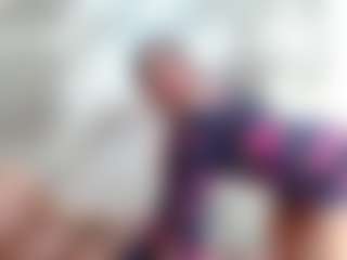 Live cam show with kimaleds1130 - Middle Aged on studioflirtlive.com