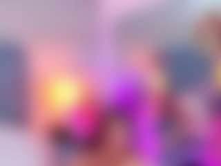 Live cam show with LiaTeylor - Oil on Camsoda