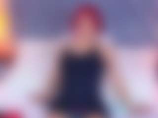 Live cam show with LiaTeylor - Twerk on Free Soda