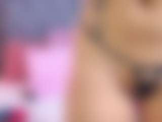 Live cam show with LiaTeylor - Solo on studioflirtlive.com