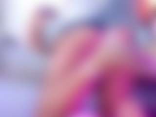 Live cam show with LiaTeylor - Facial Piercings on pussylord.com