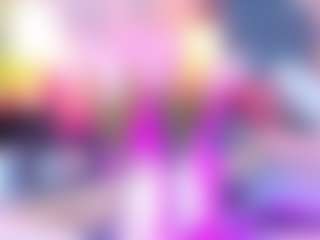 Live cam show with LiaTeylor - Deepthroat on SquirtSoMuch