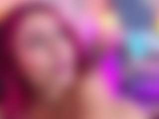 Live cam show with LiaTeylor - Athletic on AdultVida.com