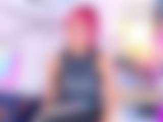 Live cam show with LiaTeylor - Skinny on Camsoda