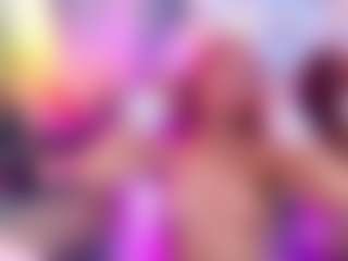Live-Cam-Show mit LiaTeylor - Facial Piercings auf Camsoda