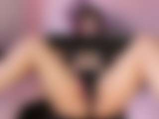 Live cam show with Maddy Jhonsson - Red Hair on livesexfox.com