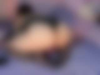 Live cam show with Maddy Jhonsson - Red Hair Amateur on Pornisteam.com