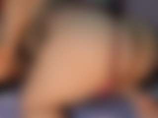 Live cam show with Maddy Jhonsson - Colombia on camwithhim.com