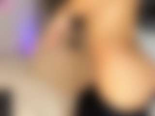 Nayla Grey's Live Sex Cam Show