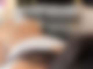 Live cam show with Nayla Grey - Average on Camsoda