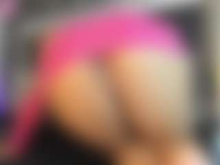 Nayla Grey's Live Sex Cam Show