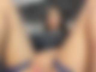 Nayla Grey's Live Sex Cam Show
