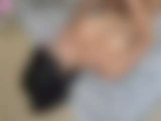 Live cam show with Nayla Grey - Sexy on Dare Cams