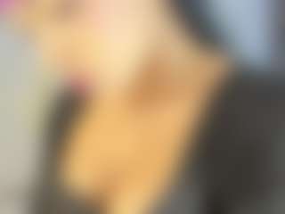 Nayla Grey's Live Sex Cam Show