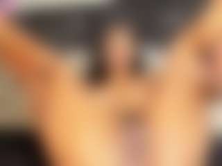 Nayla Grey's Live Sex Cam Show