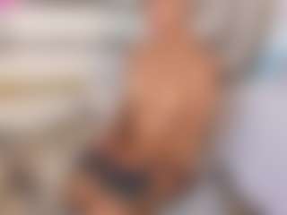 Nayla Grey's Live Sex Cam Show