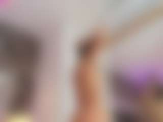 Live cam show with Nayla Grey - Bikini on infinitiblacc.com
