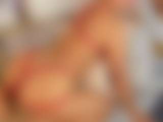Live cam show with Nayla Grey - Hairy Pussy on Camsoda