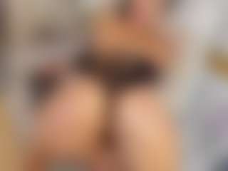 Nayla Grey's Live Sex Cam Show