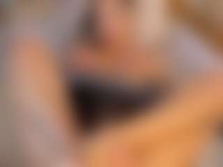 Nayla Grey's Live Sex Cam Show
