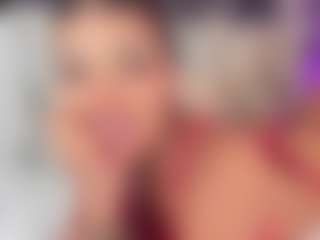 Live cam show with Nayla Grey - Ass Bouncing on Milfs Live