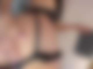 Nayla Grey's Live Sex Cam Show