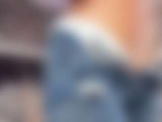 Nayla Grey's Live Sex Cam Show