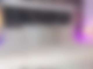 Live cam show with Nayla Grey - Teen (18+) on WildCum