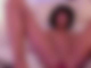 Live cam show with Johan-gz - No Smoking on Camsoda Late Night