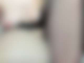 LilCandy18's Live Sex Cam Show