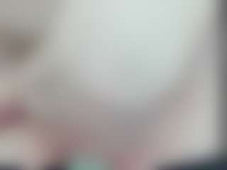LilCandy18's Live Sex Cam Show
