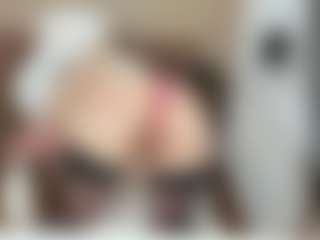 LilCandy18's Live Sex Cam Show