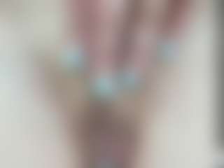 LilCandy18's Live Sex Cam Show
