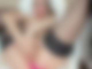 LilCandy18's Live Sex Cam Show