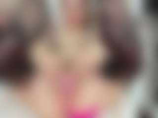 LilCandy18's Live Sex Cam Show